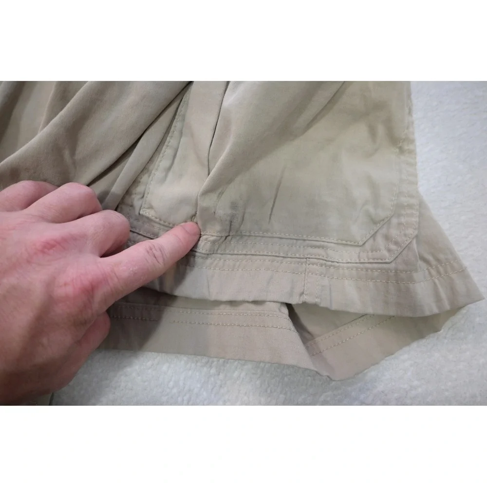 Duluth Trading Co Cargo Shorts Mens 42 Tan Khaki Utility Pocket Nylon Stretch